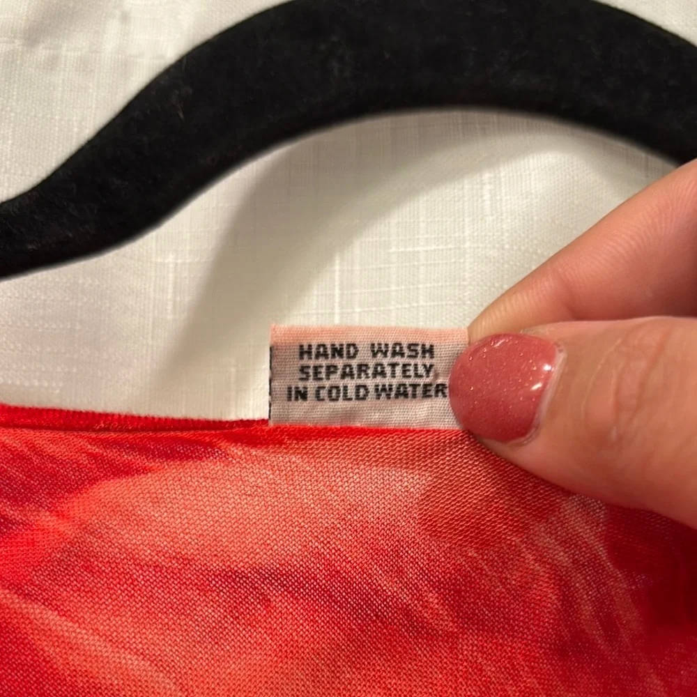 Vibrant Red Tie-Dye Sleeveless Sharkbite Midi Dress - Picture 5 of 10